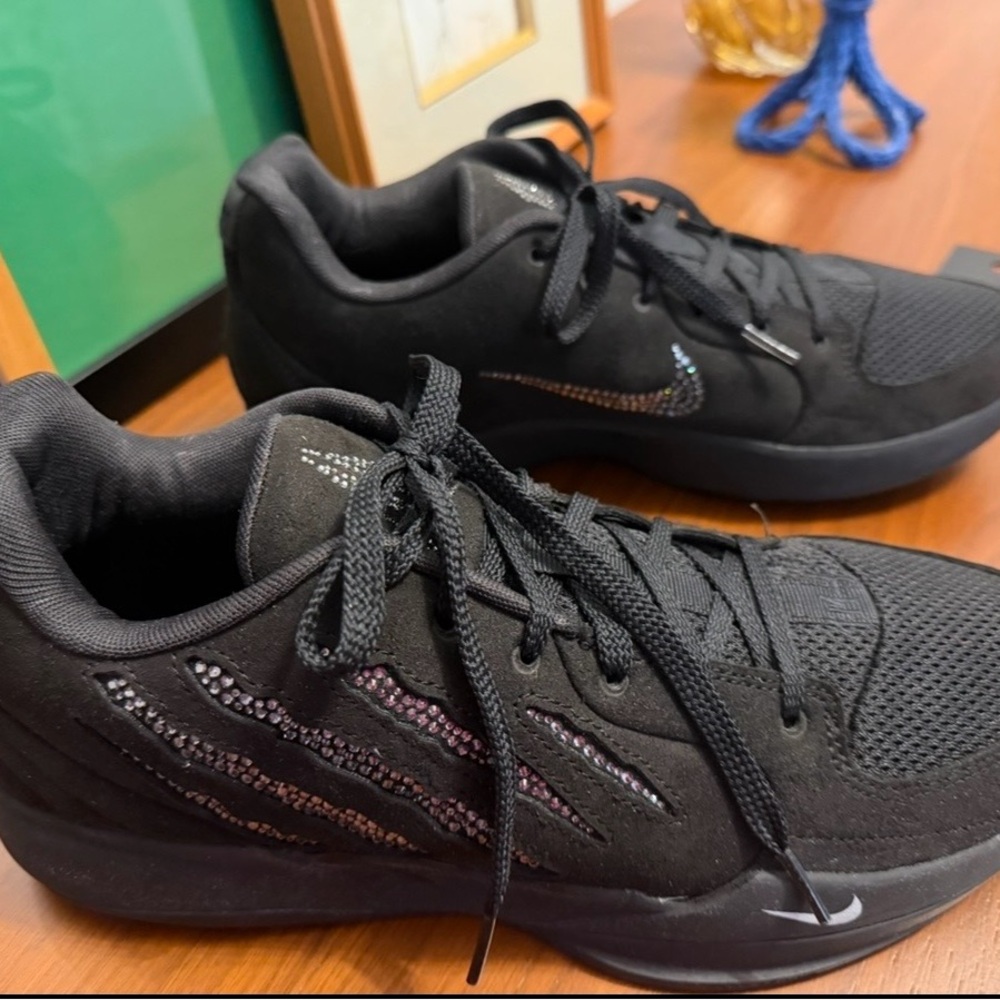 Nike, JA 2 Swarovski Scratch Black Label (Men’s)